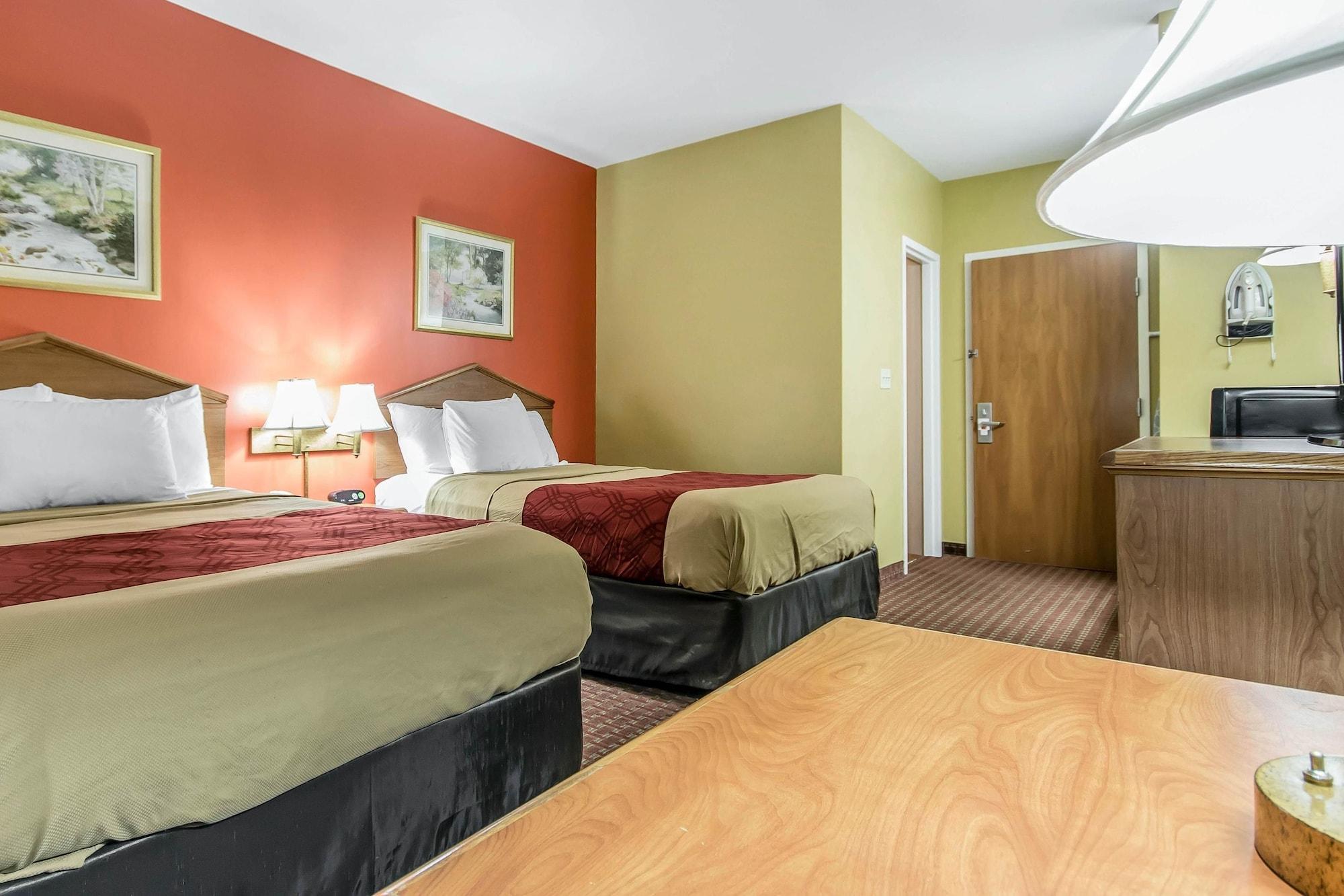 Econo Lodge Louisville Airport Экстерьер фото