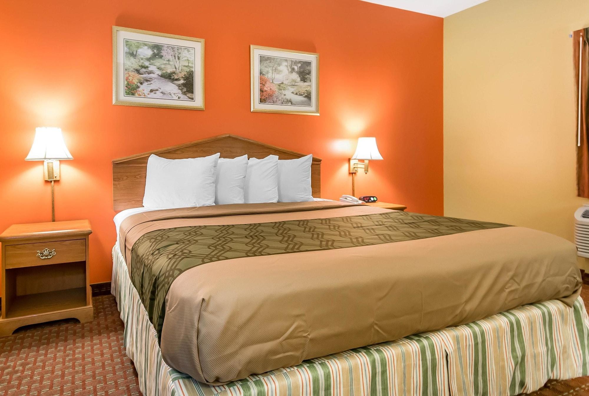 Econo Lodge Louisville Airport Экстерьер фото