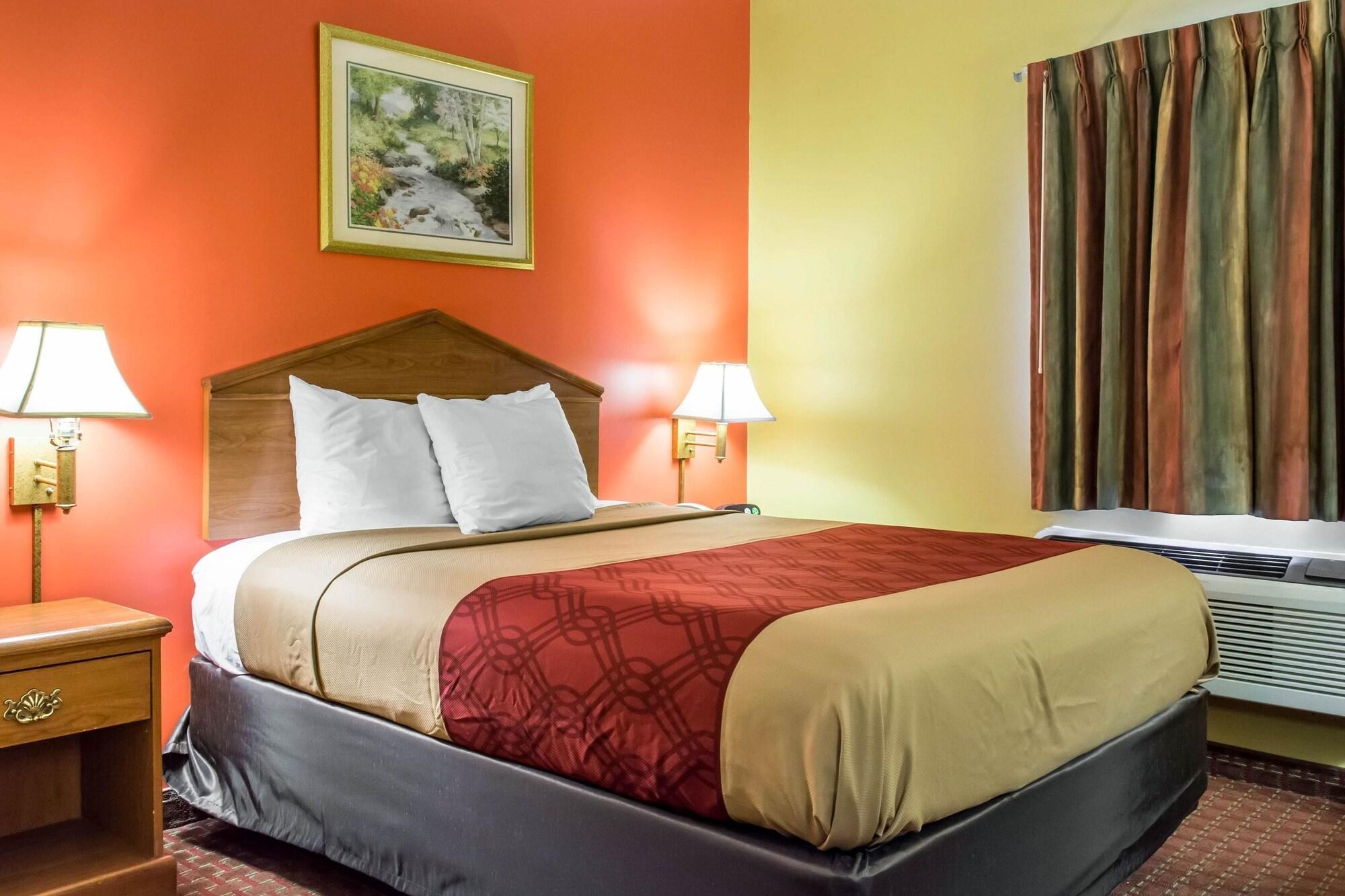 Econo Lodge Louisville Airport Экстерьер фото