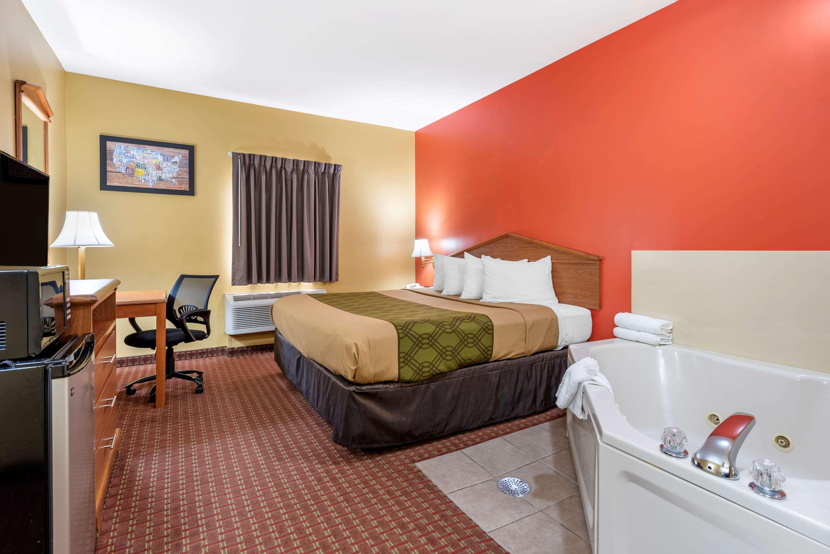 Econo Lodge Louisville Airport Экстерьер фото